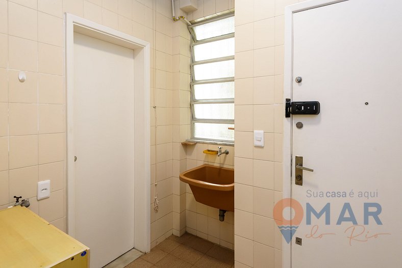 Apartamento de 2 dormitorios con vistas al mar en Copacabana