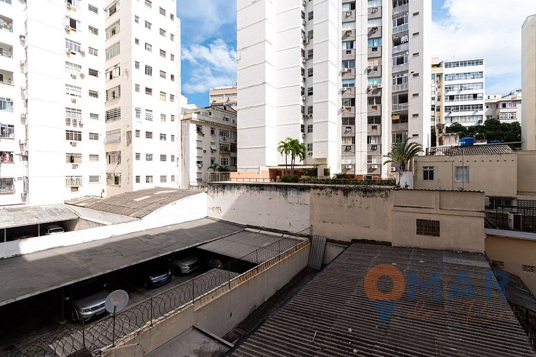 Apartamento de 3 Quartos em Copacabana | CL 91/302