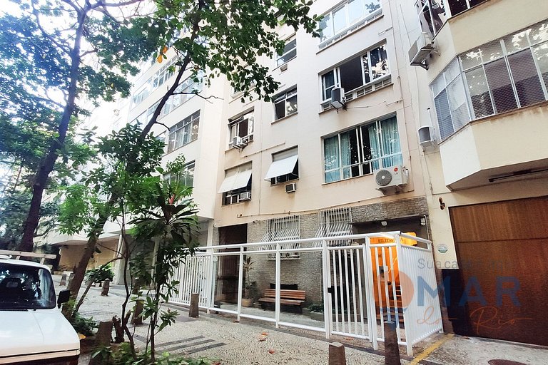 Apartamento de 3 Quartos em Copacabana | CL 91/302
