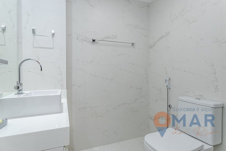 Apartamento Decorado, 2Qtos em Ipanema | NS8/102