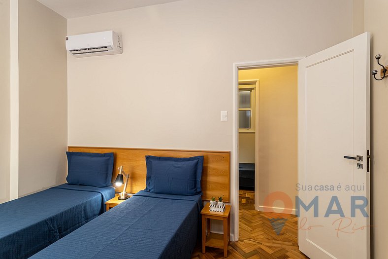 Apt c/ 3 cuartos a 50m de la playa de Copacabana | SQC12/301