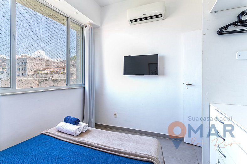 Apto de 2 hab a 240m de la playa de Copacabana | RP 186/702