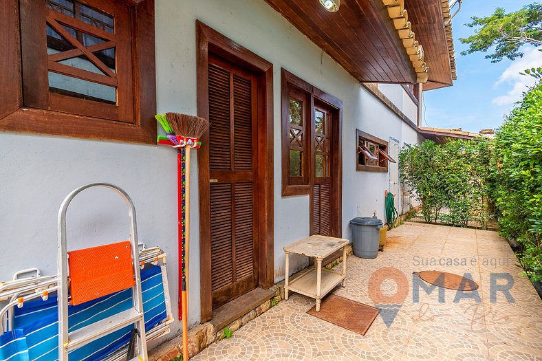 Beach house in Búzios with 3 suites | VF 08