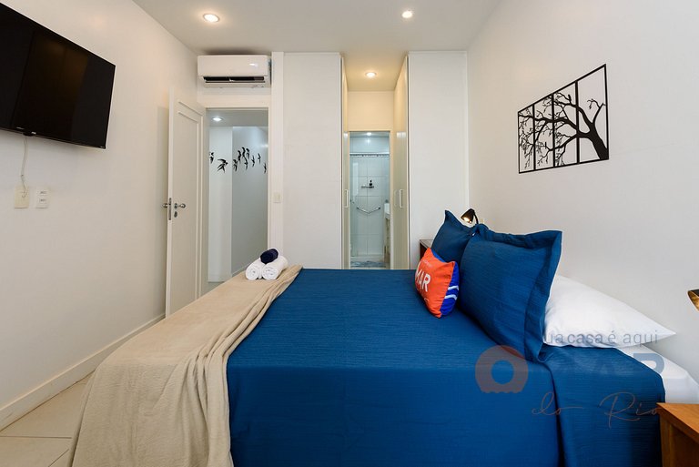 Carioca Charm with 3BDRs in Ipanema |GC 126/503