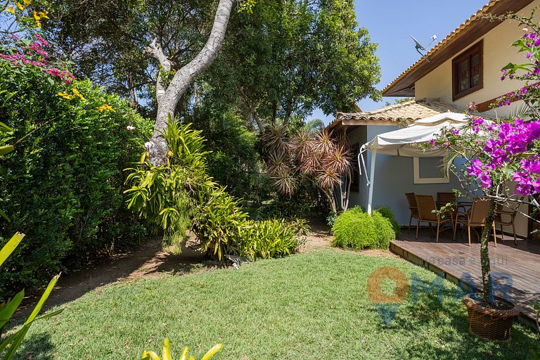 Casa en Búzios: 3 BDRs, Balcón y Garaje | VF 32