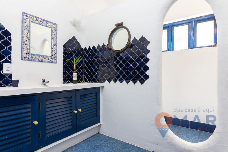 Casa Flora with Swimming Pool: Blue Suite