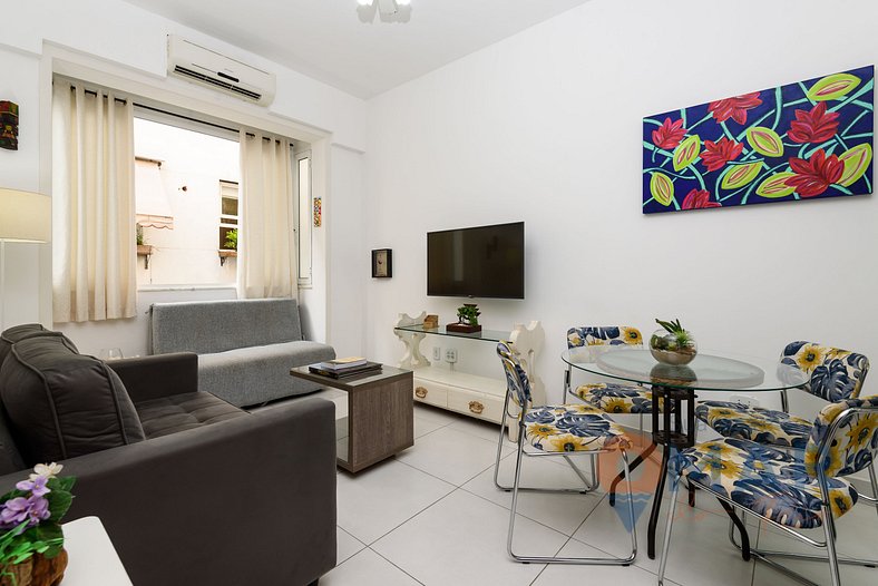 Charming 2Bedrooms Stay in Leblon | JL 134/204