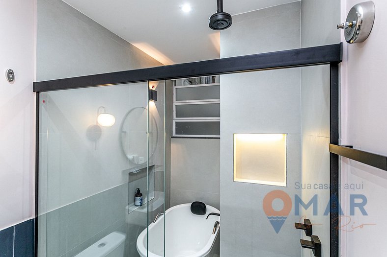 Cozy Studio w/ Bathtub 200m from the Beach | NSC 836/706