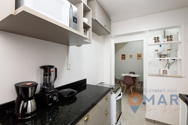 Grande Apartamento em Copacabana | NSC 1175/1002