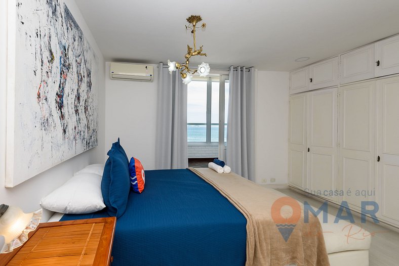 Luxury by the Sea in Copacabana | A 4022/1101