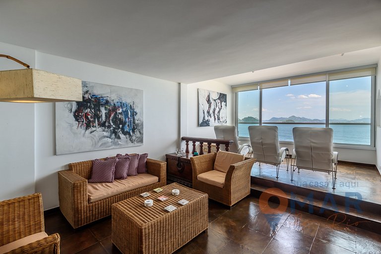 Luxury by the Sea in Copacabana | A 4022/1101