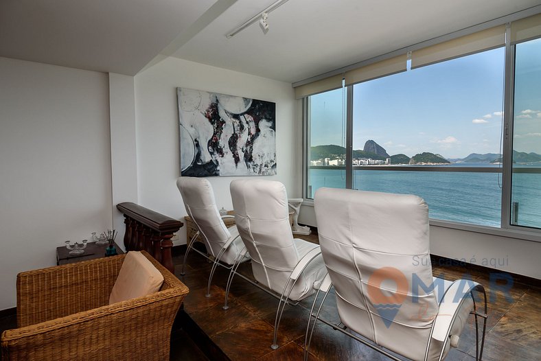 Luxury by the Sea in Copacabana | A 4022/1101