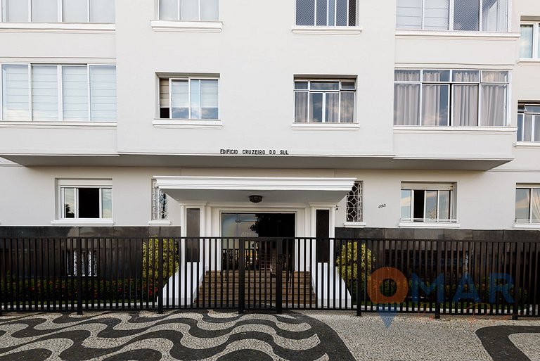 Luxury by the Sea in Copacabana | A 4022/1101