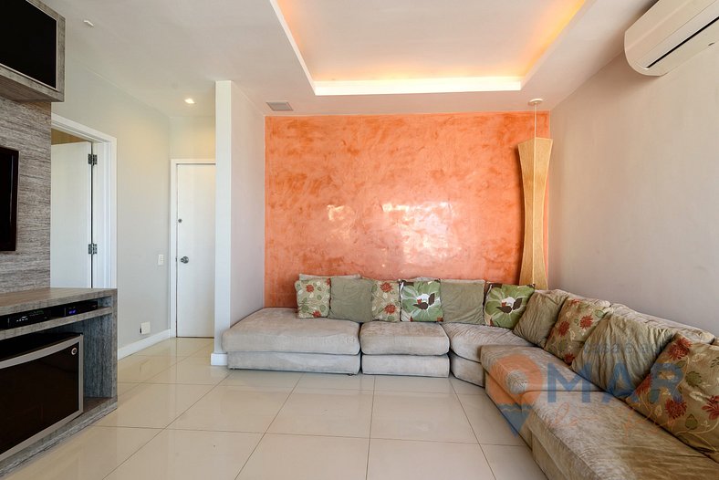 Modern 2-Bedroom w/ Sea View and Pool | LC 6250/1203