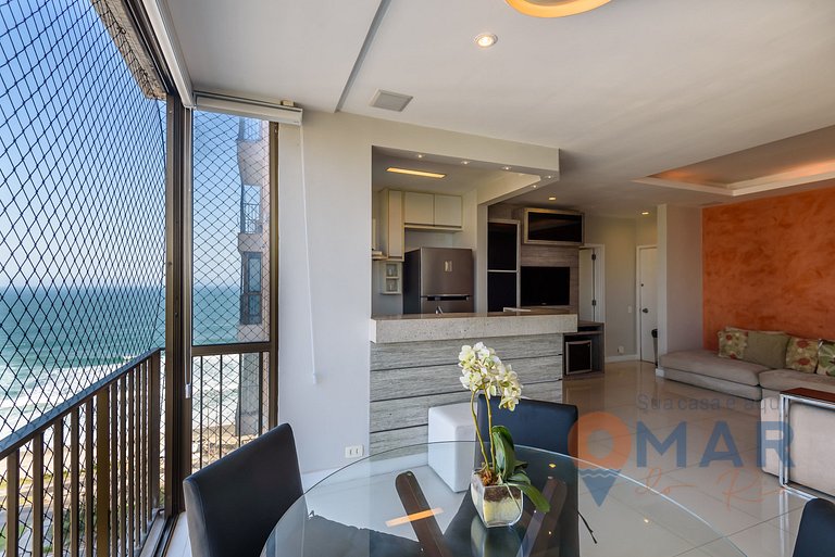 Modern 2-Bedroom w/ Sea View and Pool | LC 6250/1203