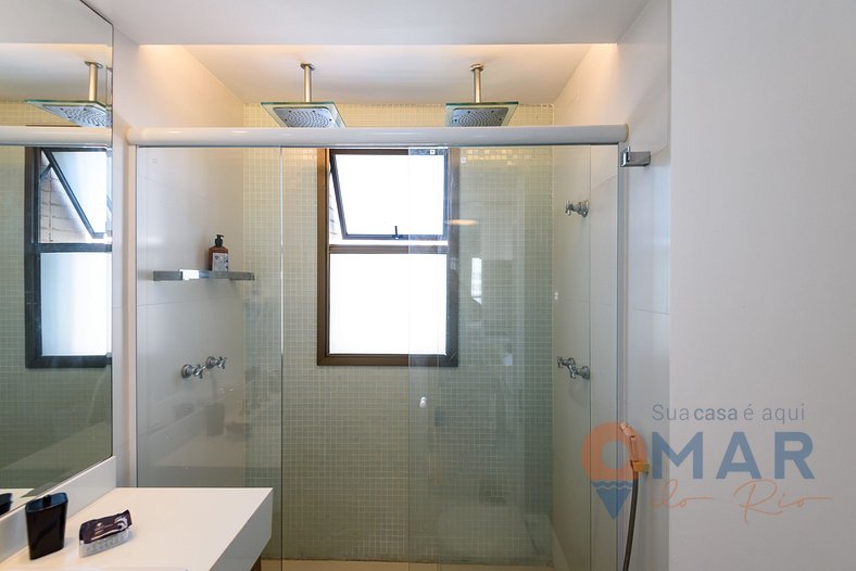 Modern 2-Bedroom w/ Sea View and Pool | LC 6250/1203