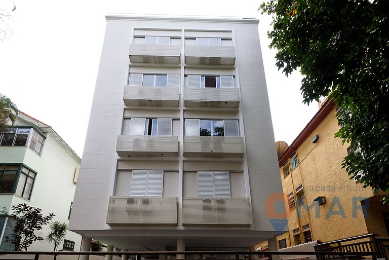 Modern Apartment in Copacabana | MFB 76/202