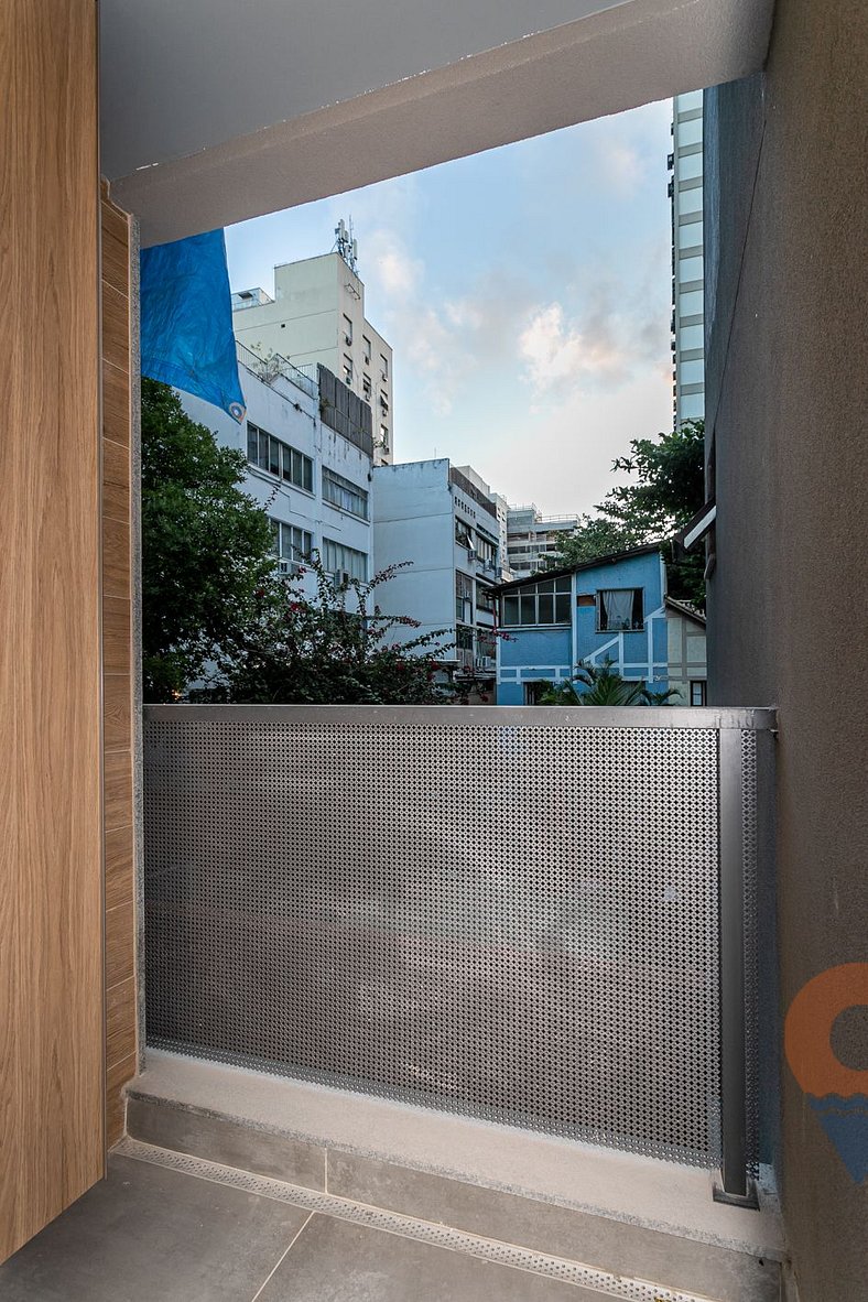 Modern Stay 170 metres from Ipanema Beach | FA 49/302