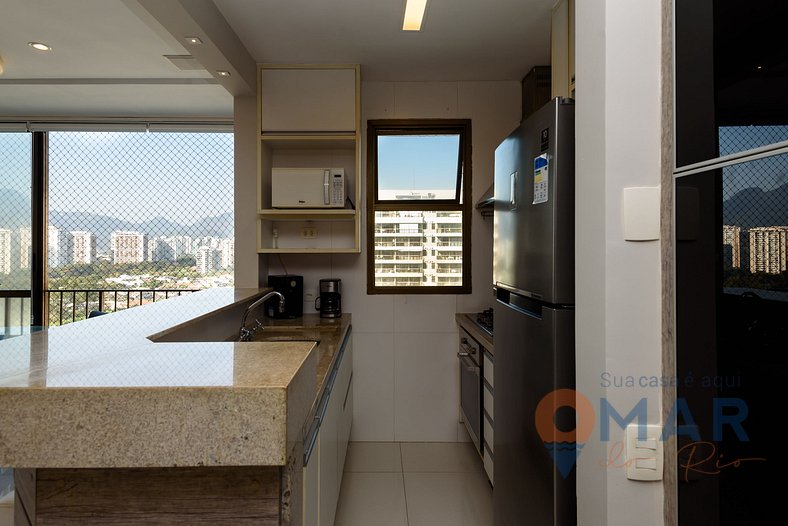 Moderno 2 Dormitorios Beira-Mar con Piscina | LC 6250/1203