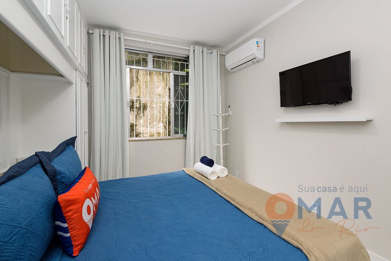 Peaceful Stay in Copacabana: 2 Bedrooms | TN 315/102