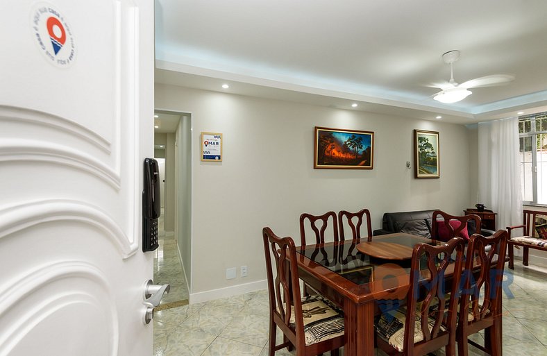 Peaceful Stay in Copacabana: 2 Bedrooms | TN 315/102