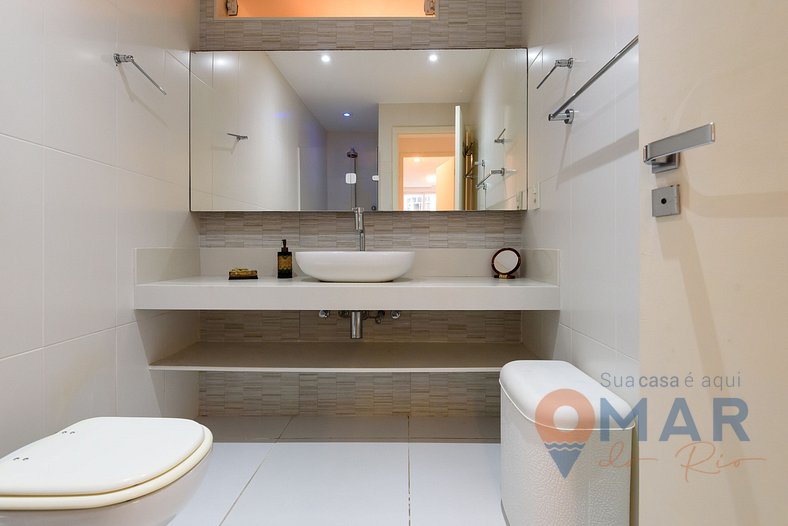 Quarto e Sala a 100m da Praia | BL 34/501