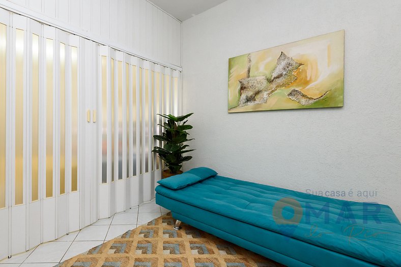 Studio em Copacabana a 450m da Praia | BR 811/805