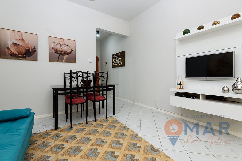 Studio em Copacabana a 450m da Praia | BR 811/805